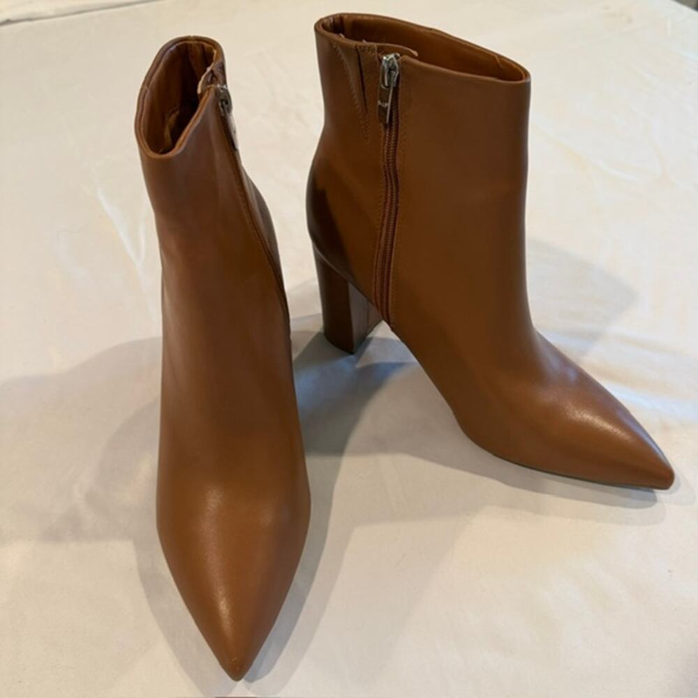 Marc Fisher Cognac Pointed Toe Ankle Boots Size 9 – NWOB
